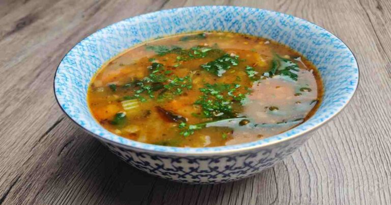 Spinach Chickpeas Soup