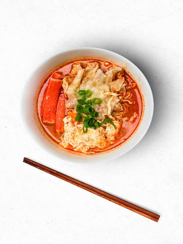 Tom Yum From Thailand is One of the Top 10 International Dishes 